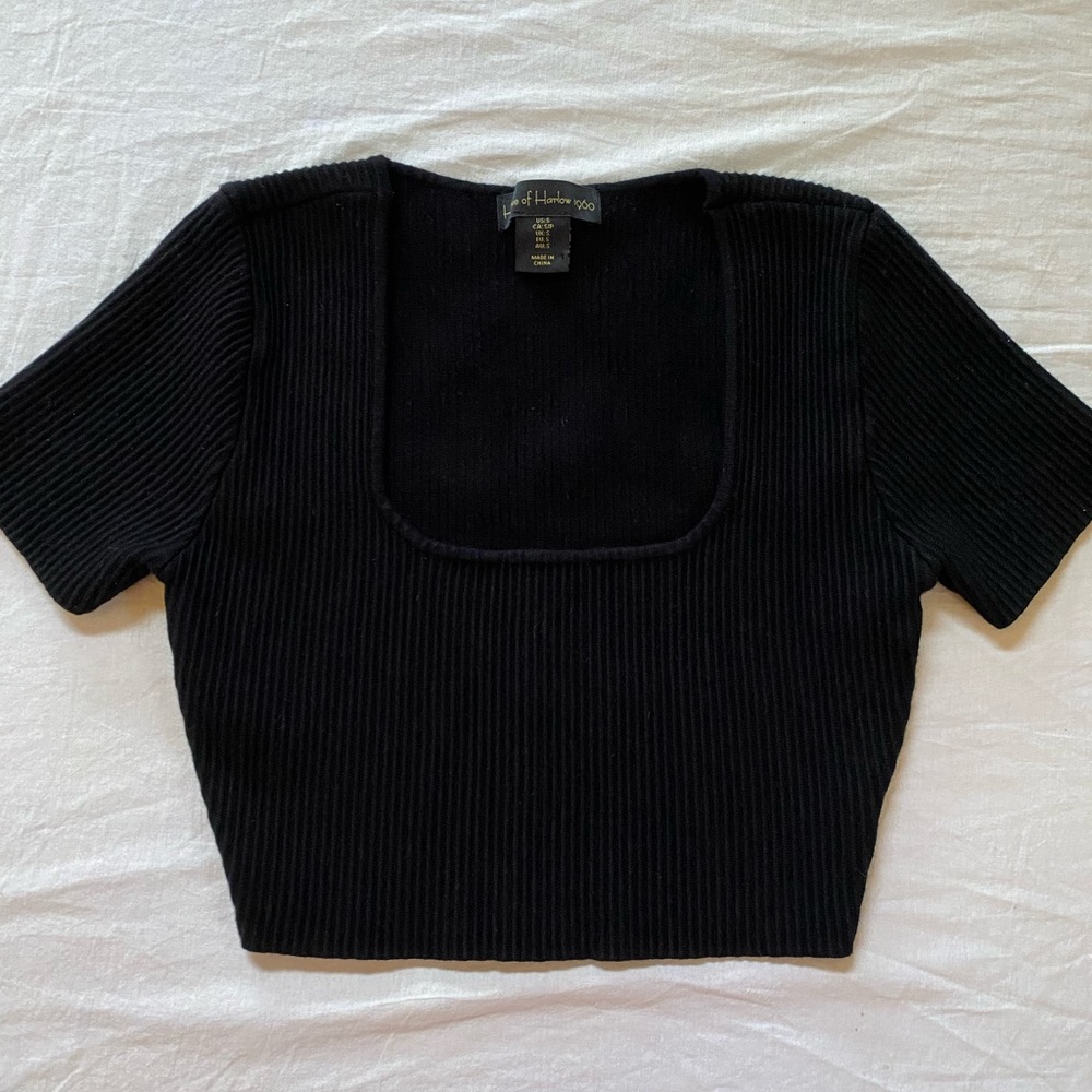 HOUSE OF HARLOW ribbed top